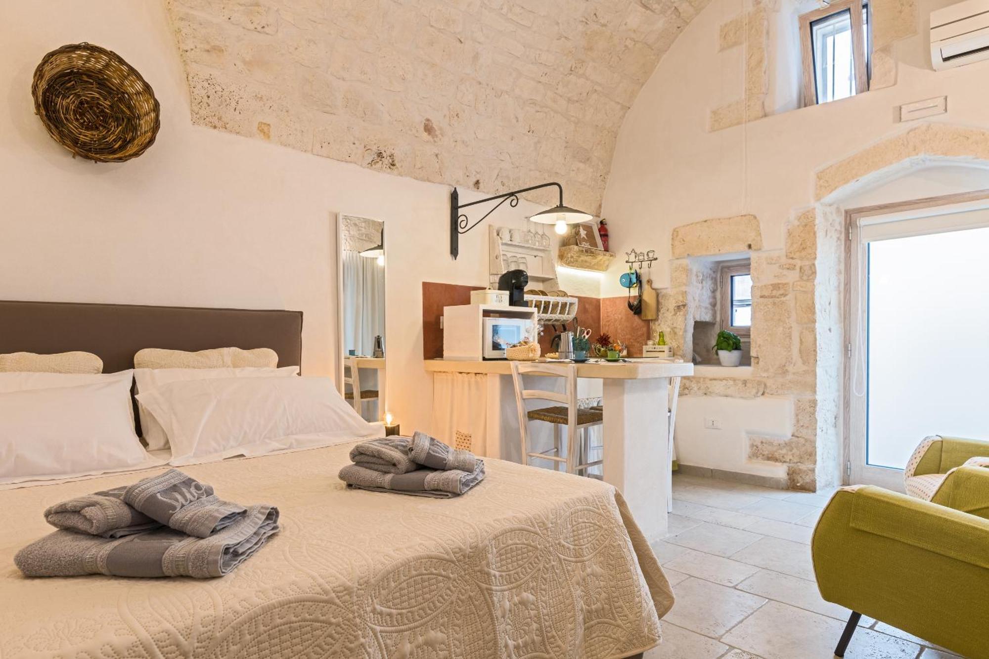 White House Flats & Studios Ostuni Quarto foto
